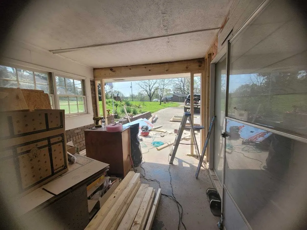 Air movers and dehumidifier for Drying & Dehumidification in Kahului